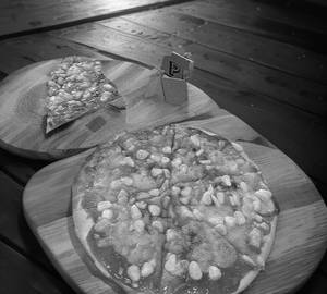 Sweet Corn Cheese Pizza