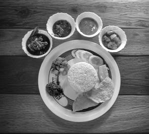 Chicken Special Thali