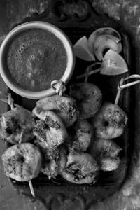 Tandoori Prawns [8 Pieces]