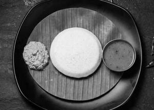 Thatte Idli (1 Pc)