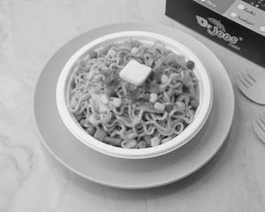 Veg butter maggi