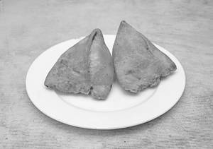 Samosa [1 Plate, 2 Pieces]