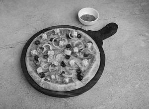 Peri Peri Paneer Pizza [10 Inch]