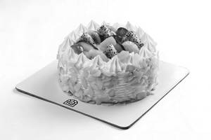 Fresh Fruits Cake