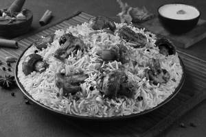 Lucknowi Mushroom Biryani - Serves 1