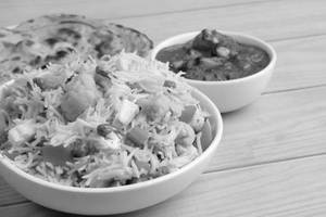 Rajma Chawal With Lachha Paratha