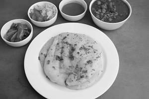 Chole Kulcha