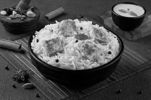 Lucknowi Mini Paneer Biryani