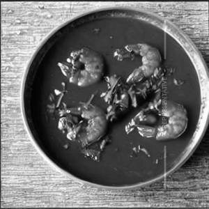 Sweet Garlic Medium Prawn Slight Gravy
