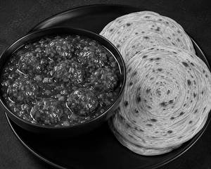 Veg Manchurian With 2 Piece Paratha