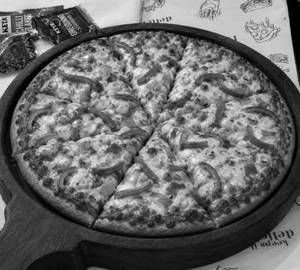 Cheese Corn Capsicum Onion Pizza 8 Inches