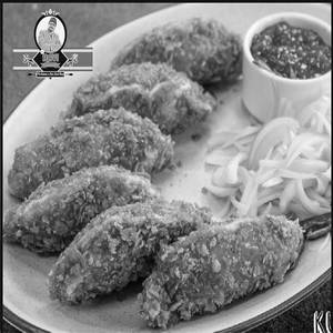 Veg Kurkure Momos
