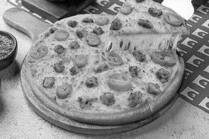 BBQ Chicken & Jalapeno Pizza