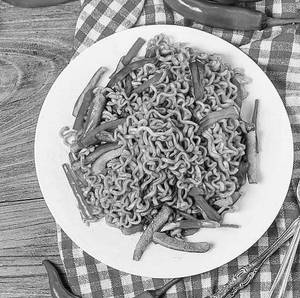 Chilly Garlic Maggi