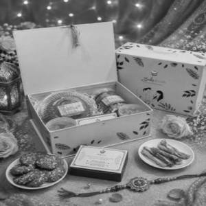 Bake Fresh Classic Rakhi bag-O