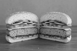 Achari Cheese Burger