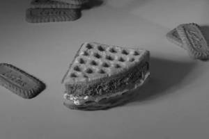 Biscoff Cream Cheese Cake Waffle