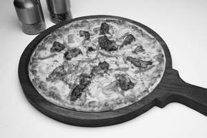 Peri Peri Chicken Pizza