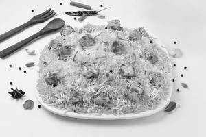 Lucknowi Paneer Biryani Serves 4