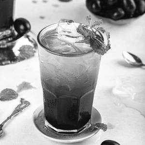 Kala Khatta Mojito