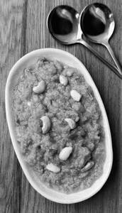 Shahi Gajar Ka Halwa