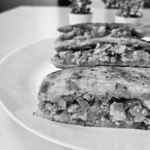 Paneer Stuffed Kulcha