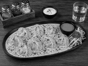 Afghani Makhani Veg Momos
