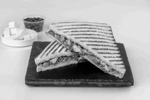 Paneer Tikka grill sandwich