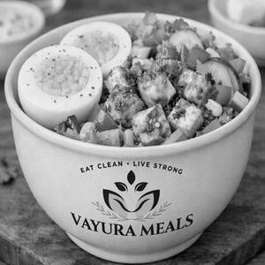 2 Egg Boil And Paneer Salad