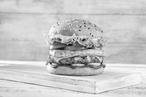 Heavy Weight Burger