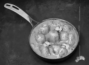 Dum Aloo Kashmiri