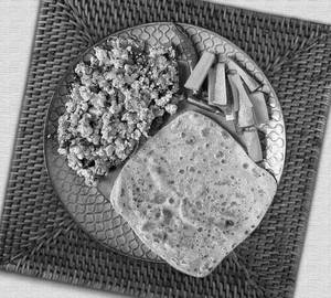 Paneer bhurji with 2 plain paratha
