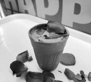 Rose tea