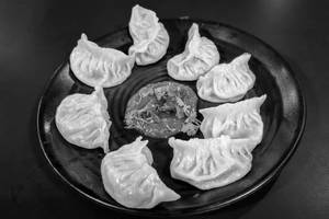 Paneer Momos [8 Pieces]