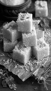 Coconut Burfi