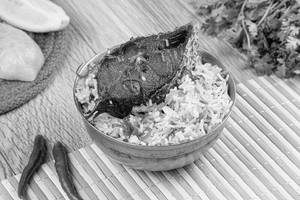Dhakai Hilsa Pulao (birista 1 Pc)