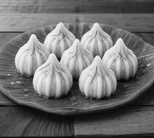 Ukdhiche Modak