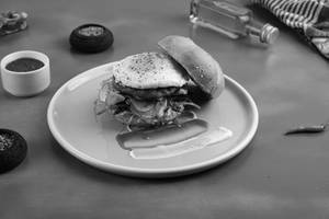Non-veg Dad-son Duo Burger