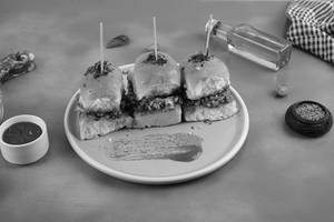 Non-veg Keema Sliders Burger