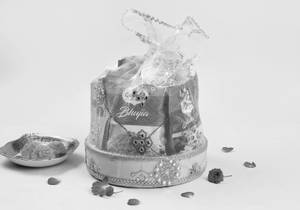 GIFT BASKET ROUND