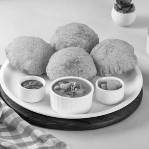 Poori Sabzi [4 Poori] With Balushahi