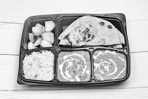 Moti Mahal Regular Veg Thali