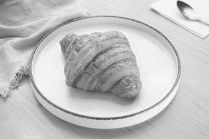 French Butter Croissant [1 Piece]