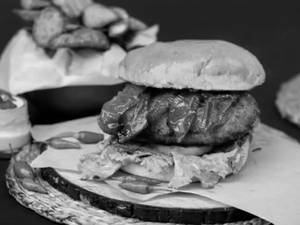 Food Scouts Special Veggie Burger (Serves 1)