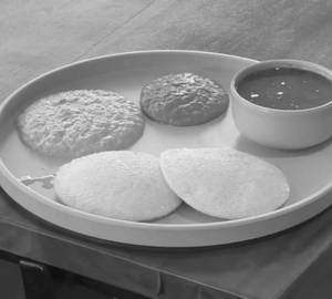 Ghee Idli (3 Pcs)