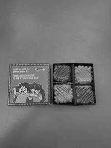 Rakhi Browine Box (4 Pieces)