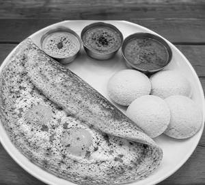 Double Egg Dosa 4 Idli