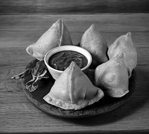 Mini Cocktail Samosa Pack Of 6 Pcs