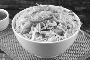 Chicken Chowmin Hakka