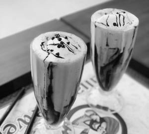 Chocolate milkshake